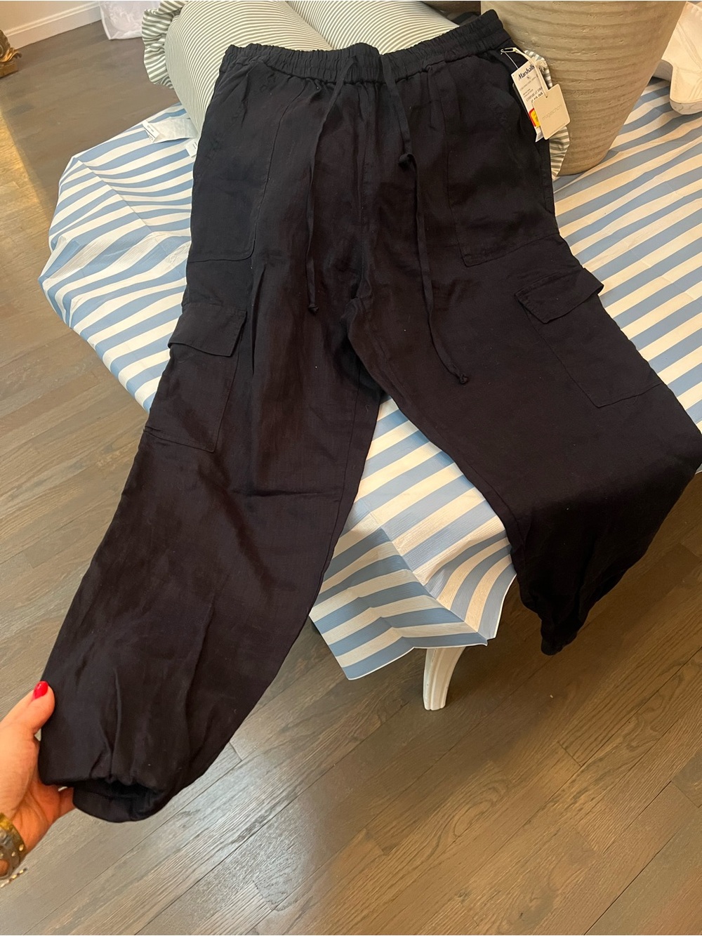 Magaschoni NWT Linen Navy Blue Cargo Pants